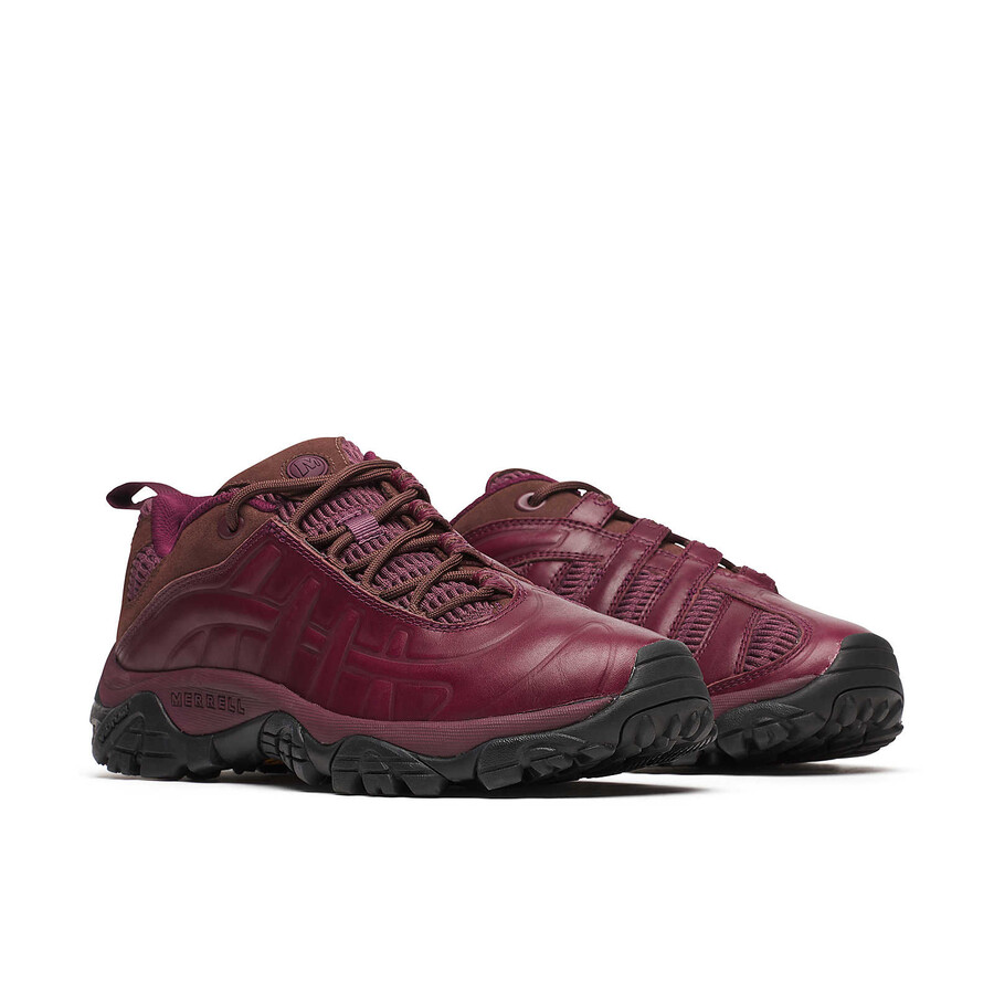unisex moab 2 remix 1trl lichte wandelschoenen in de kleur donkerkers.